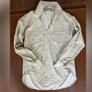 Women’s Athleta Viper Gray Zuma Gray long sleeve shirt Youth Large- XS